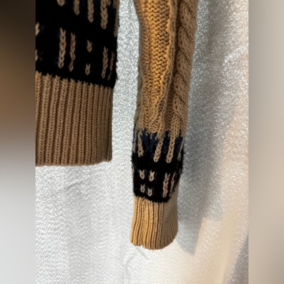 Zara size large jacquard knit cardigan cream blue green red EUC - Picture 8 of 10